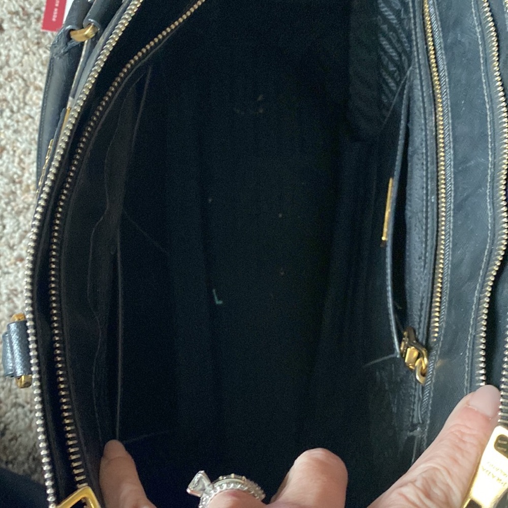 Authentic Prada Large Saffiano - image 6